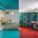 Les Cigales Hotel