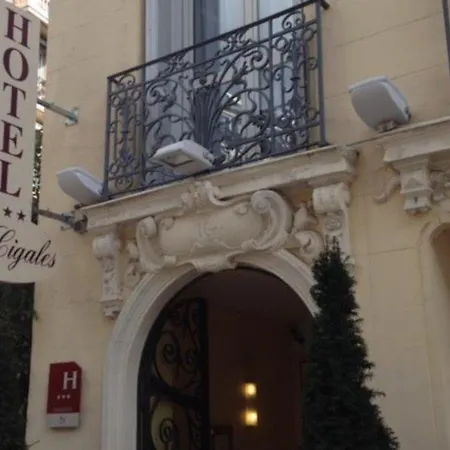 Les Cigales Otel