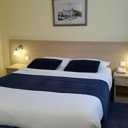 Les Cigales 3* Nizza