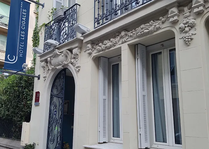 Les Cigales Hotel