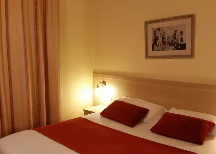 Les Cigales Hotel Nicea