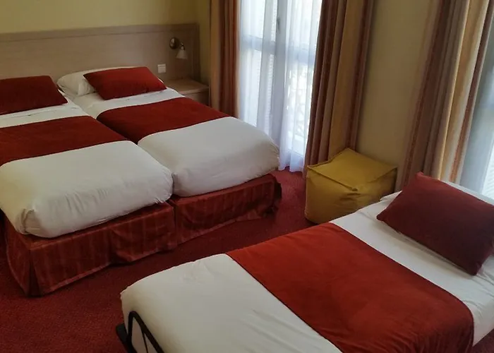 Hotel Les Cigales 3*