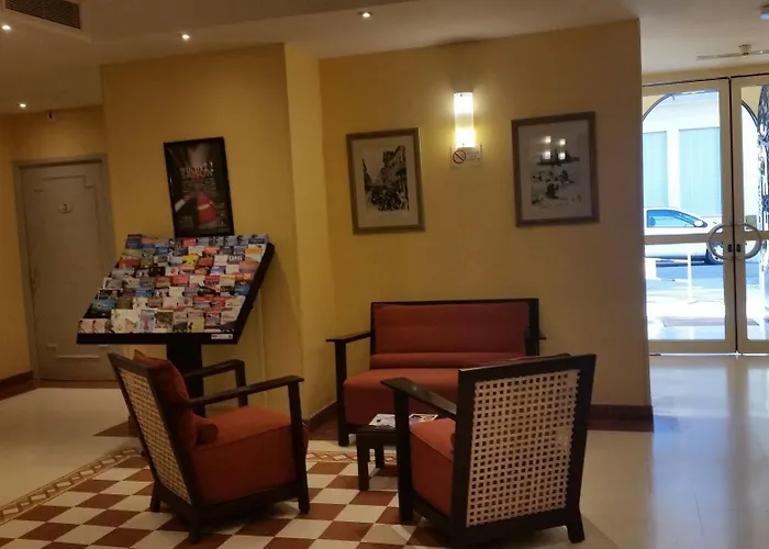 Hotel Les Cigales Nicea